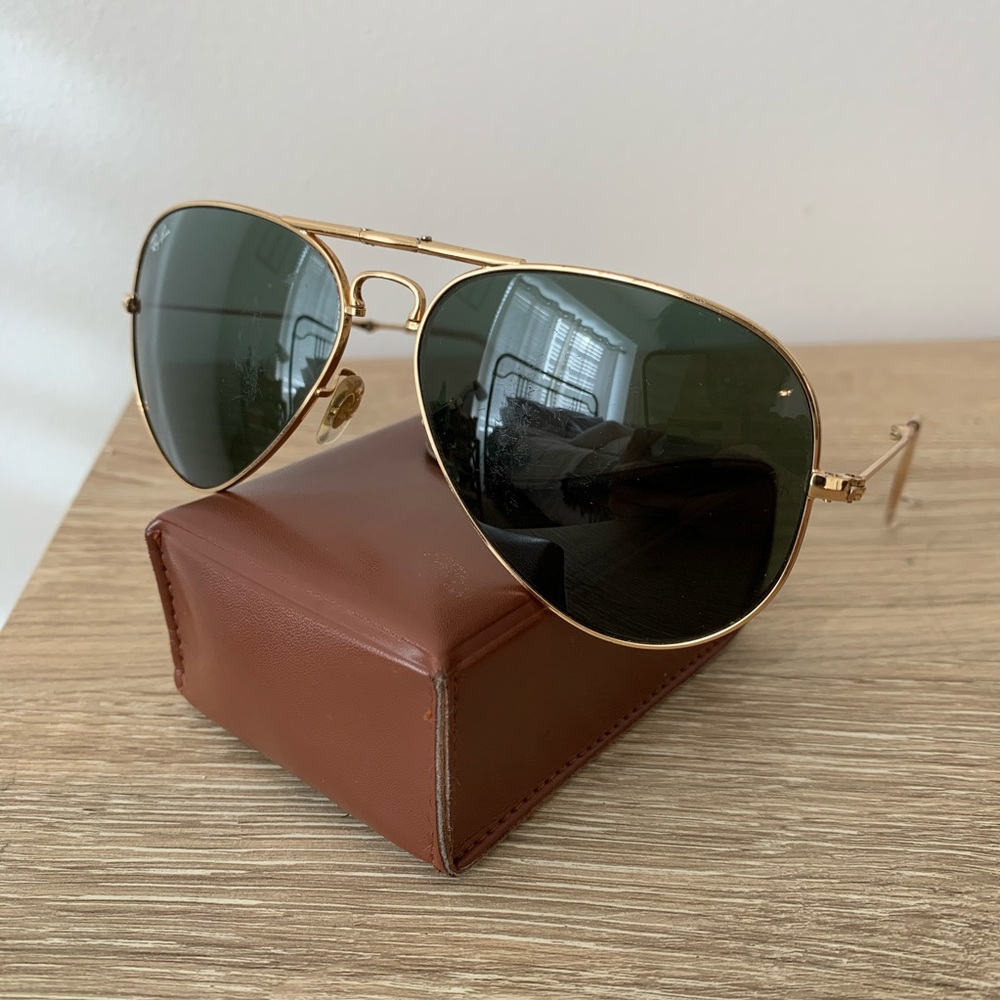 Ray-Ban Classic Aviators